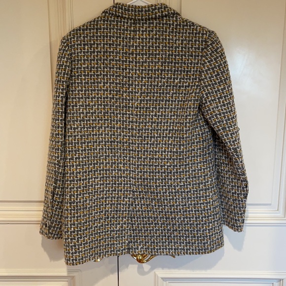 Jacket - Picture 5 of 7